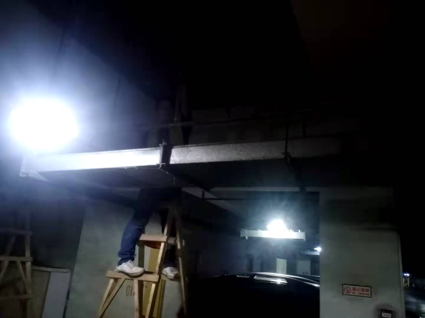 消防噴淋如何安裝？廚房噴淋在消防改造時(shí)候需要移位嗎？